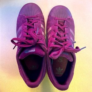 Adidas Superstar J in Maroon color